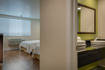 Vagabond Inn Executive - Bakersfield Downtowner Εξωτερικό φωτογραφία